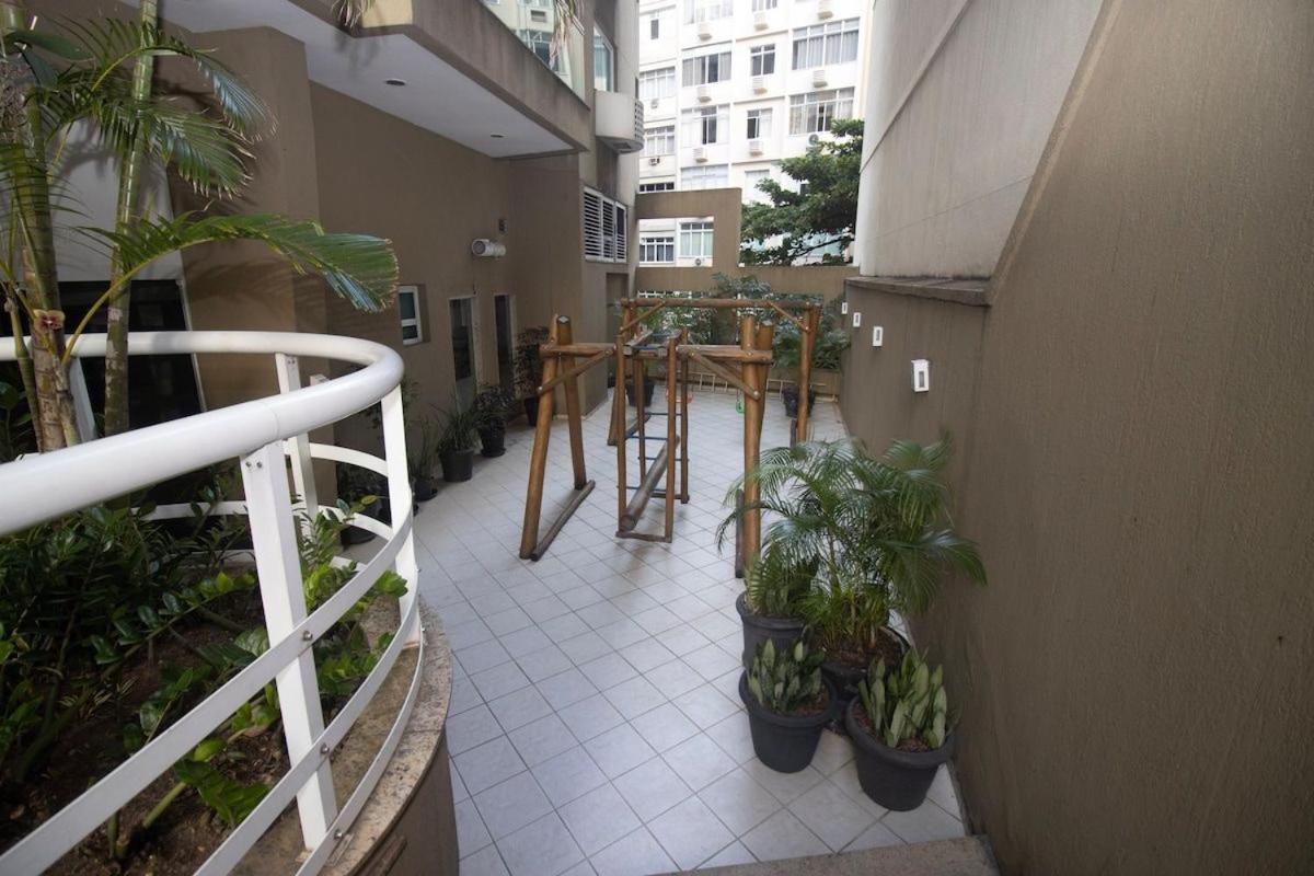 Apto Proximo A Praia, Com Piscina E Estacionamento Rio de Janeiro Exteriör bild